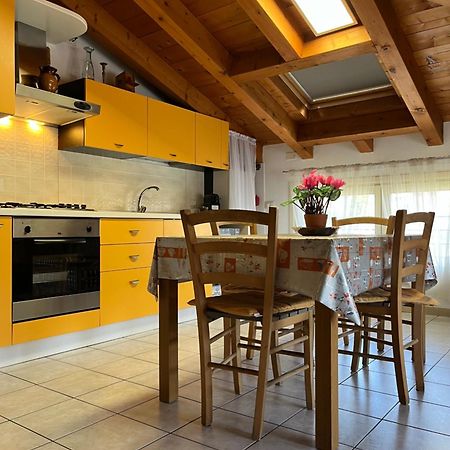 Anna Appartamento Vacanze Monticelli Brusati Exterior foto