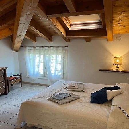 Anna Appartamento Vacanze Monticelli Brusati Exterior foto