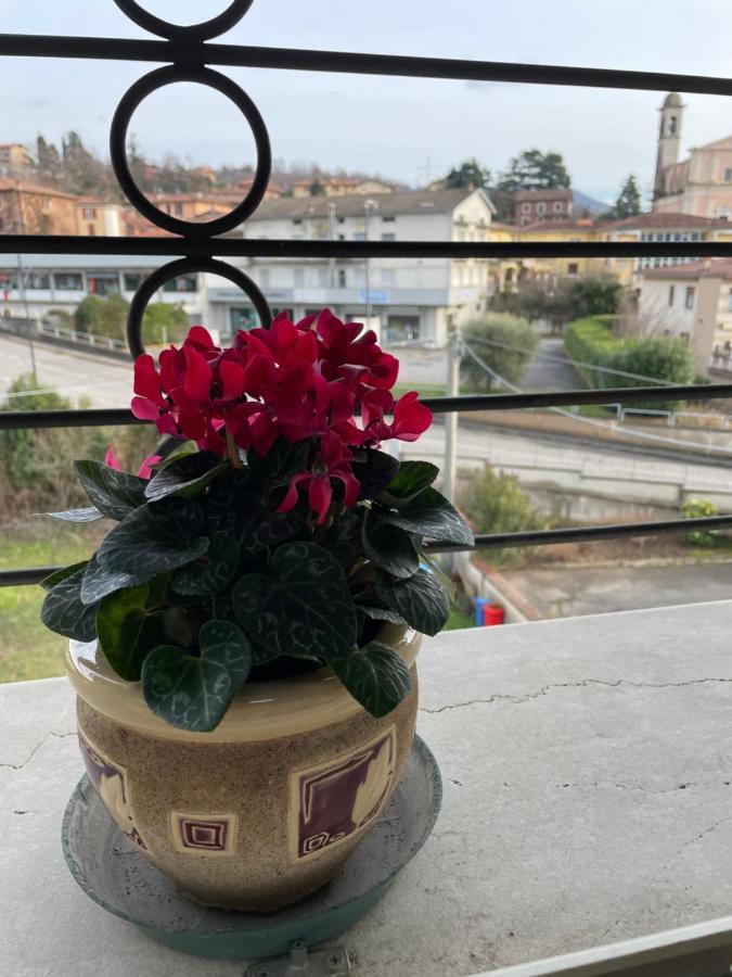 Anna Appartamento Vacanze Monticelli Brusati Exterior foto