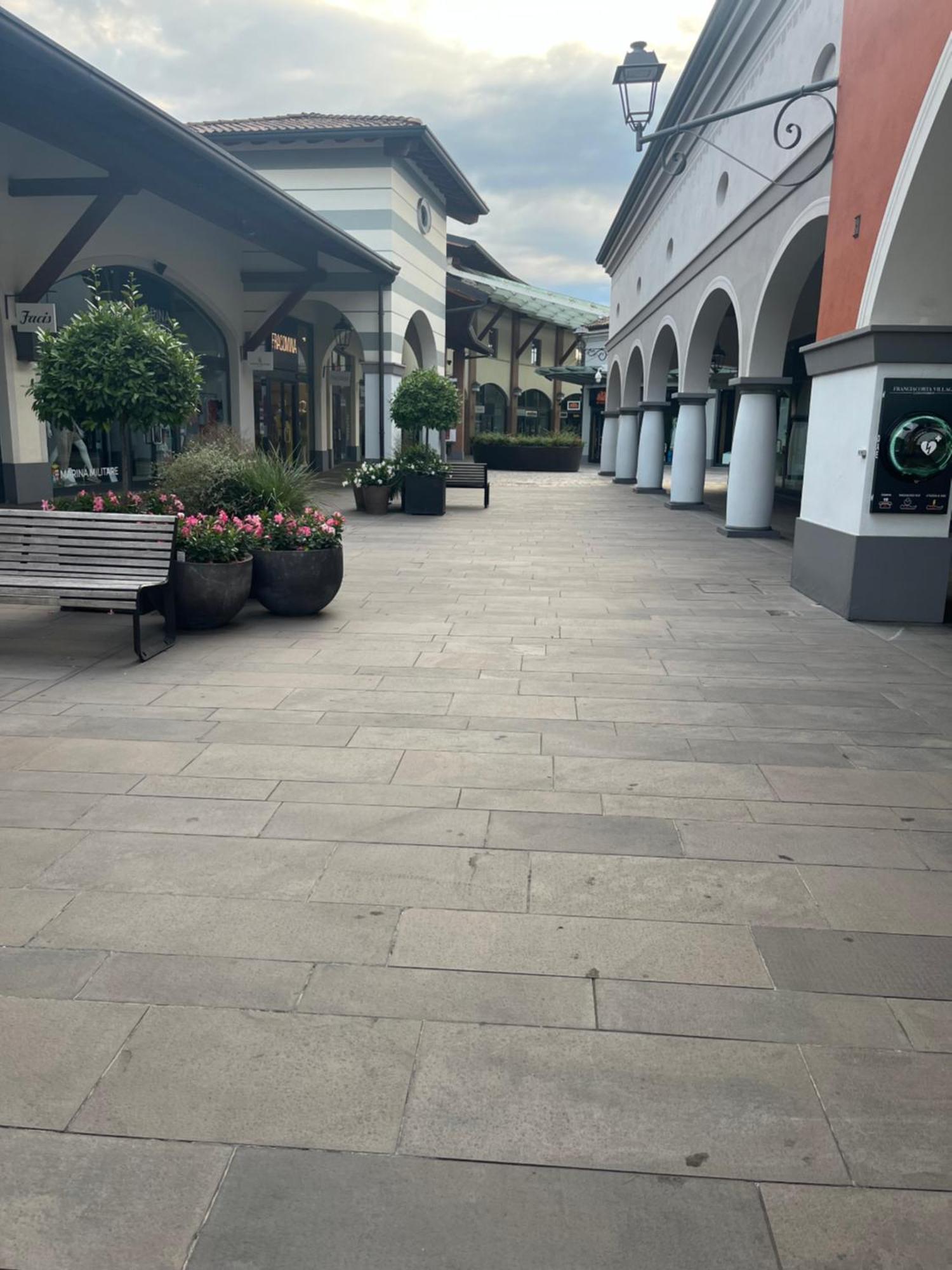 Anna Appartamento Vacanze Monticelli Brusati Exterior foto