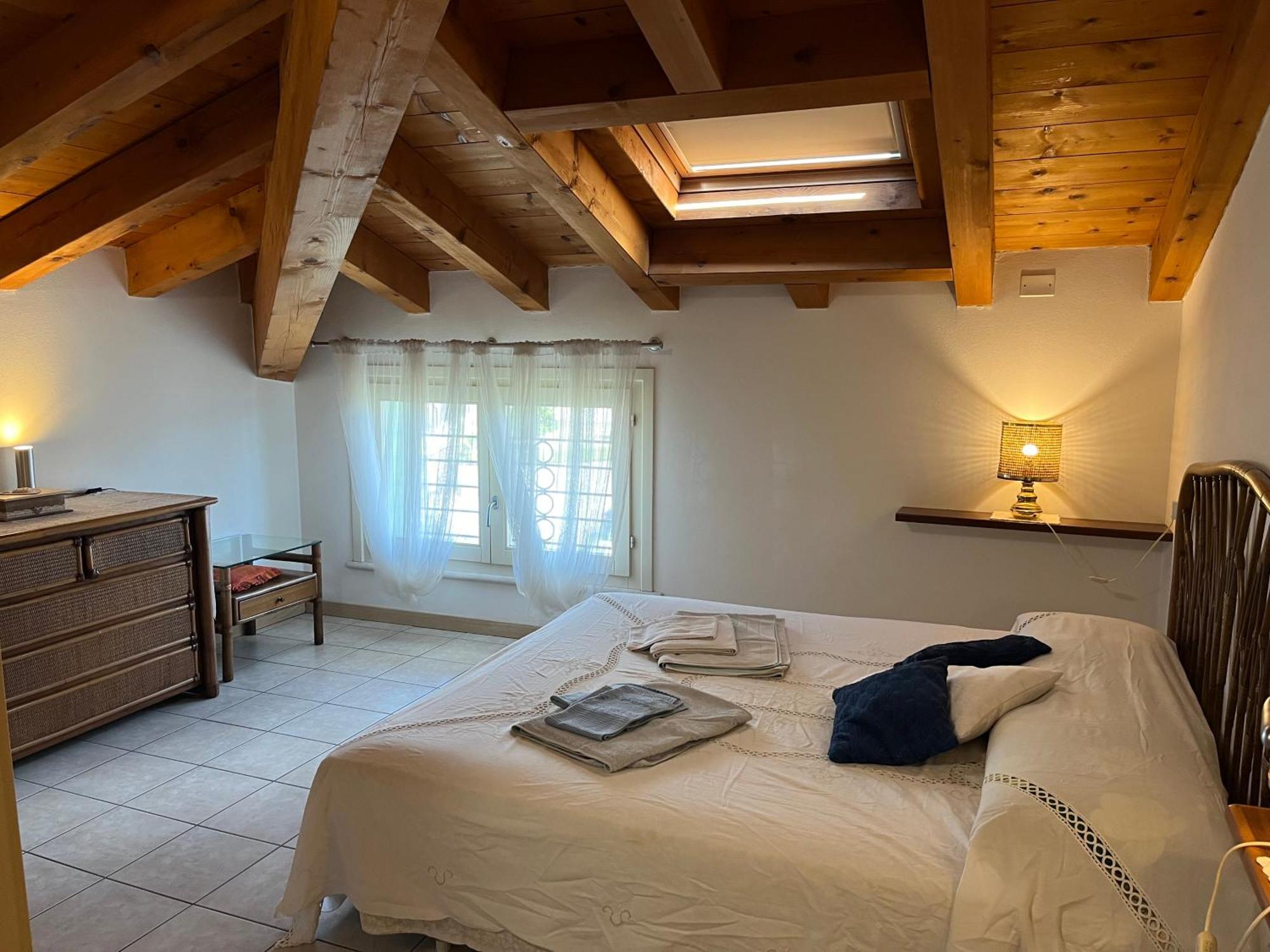 Anna Appartamento Vacanze Monticelli Brusati Exterior foto